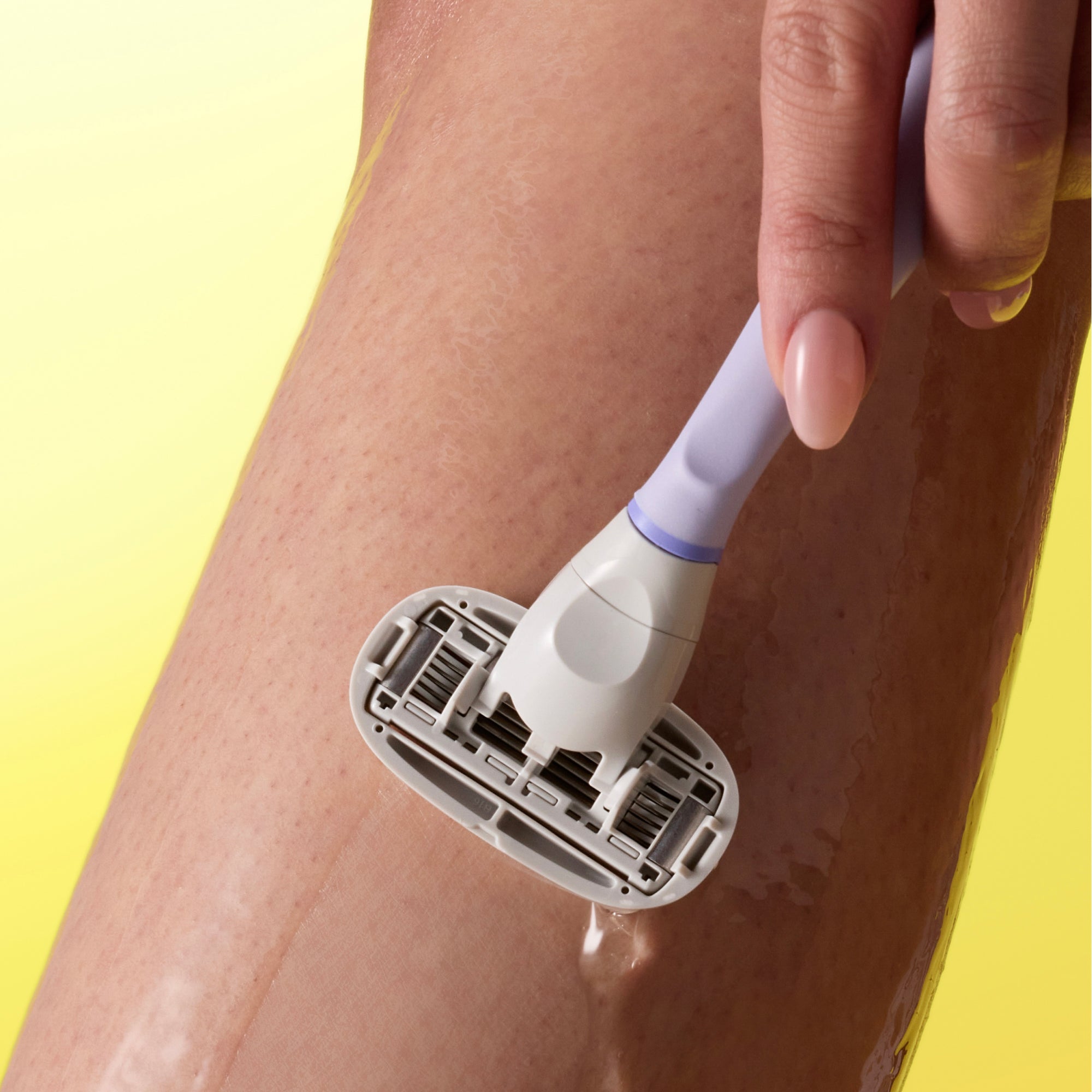 Costco Exclusive Vanilla & Coco Colada Shave Oil Duo Kit - Image 4